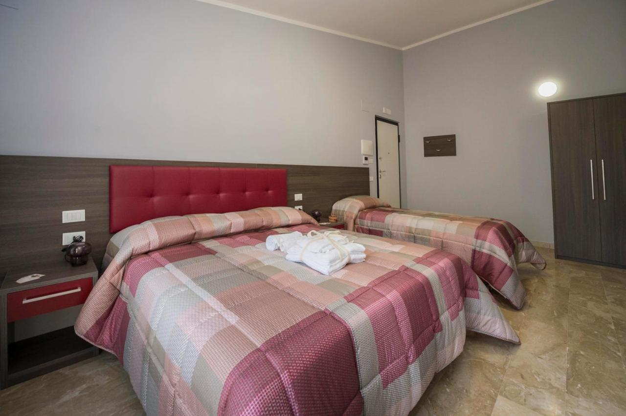 B&B Il Risveglio Del Cavaliere Gioia Dei Marsi Bagian luar foto