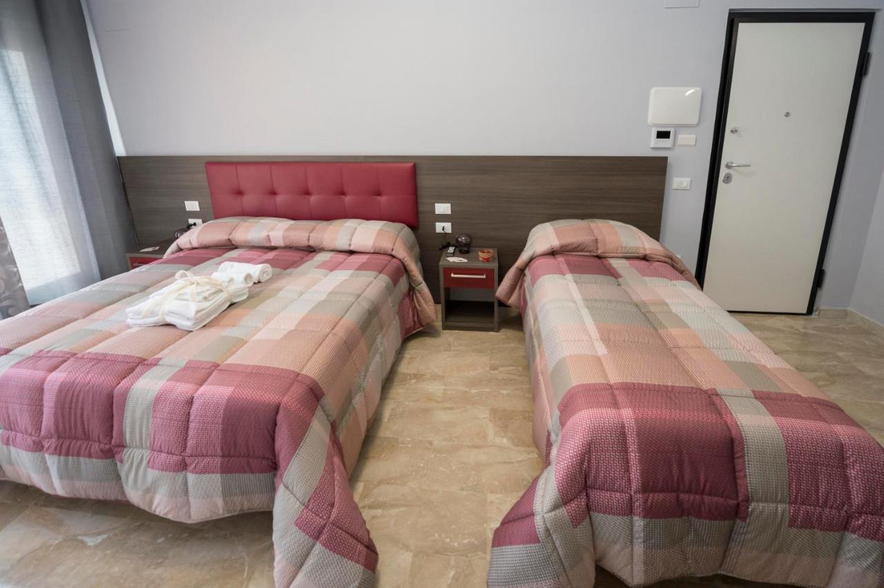 B&B Il Risveglio Del Cavaliere Gioia Dei Marsi Bagian luar foto